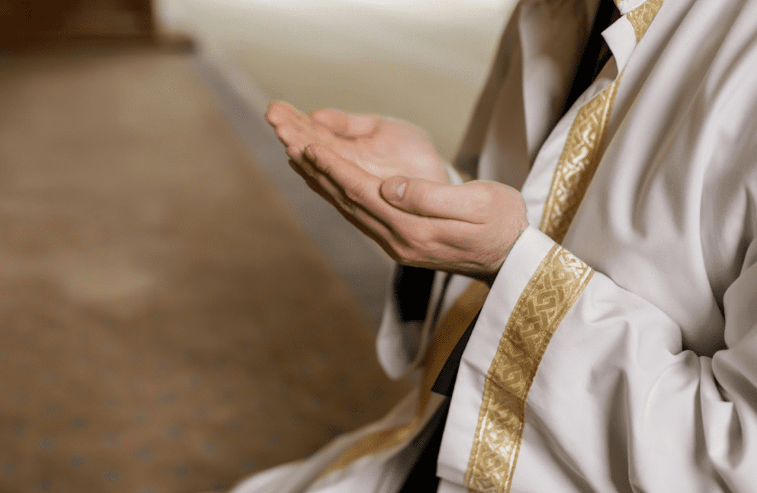 The Symbolic Meaning of Jewellery for Eid: Adornment Beyond Adornment